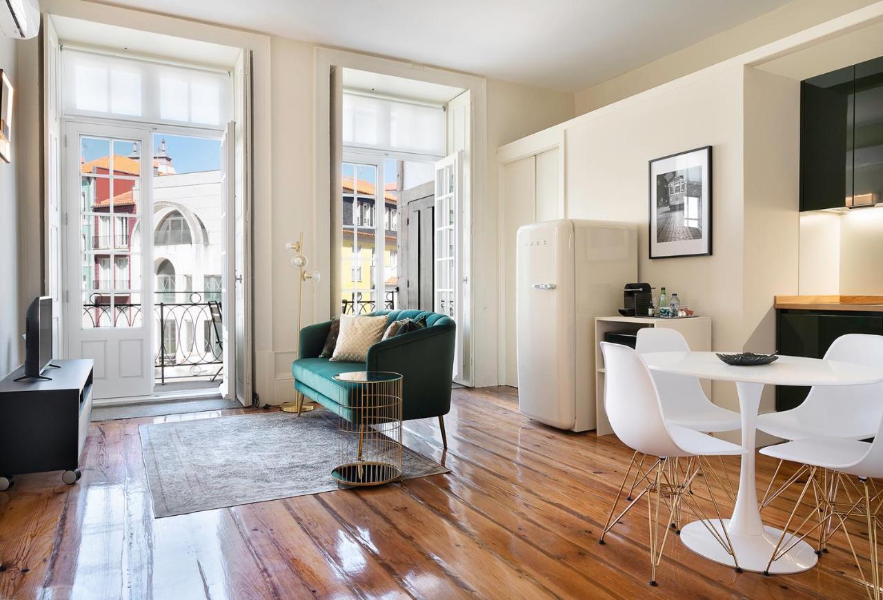 Historic Apartment At Cardosas With Balcony Porto Luaran gambar